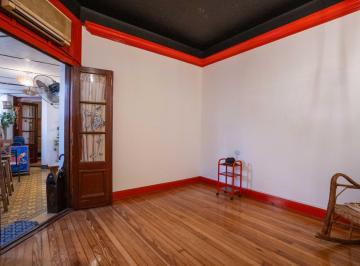 Departamento · 50m² · 3 Ambientes · PH en Venta en Almagro a m del Subte B