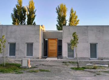 Casa · 270m² · 5 Ambientes · 1 Cochera · Casa en Capital