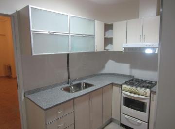 Departamento de 3 ambientes, Lomas de Zamora · Departamento 3 Ambientes Pleno Centro de Lomas de Zamora