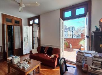 Departamento · 160m² · 8 Ambientes · Semipiso de de 8 Ambientes con 2 Terrazas.
