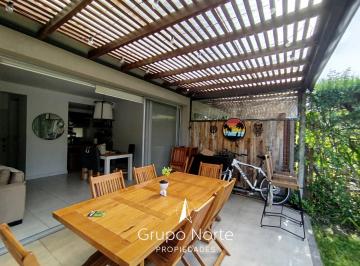 Departamento · 72m² · 3 Ambientes · 1 Cochera · Departamento en Venta 3 Ambientes Tipo Duplex con Jardín