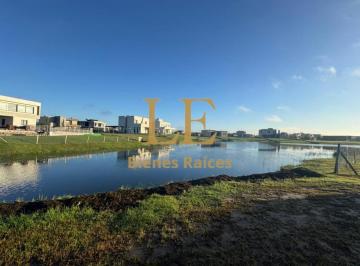Terreno · 850m² · Venta de Lote en El Naudir a La Laguna Financiado