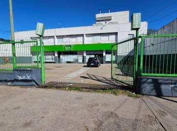 Depósito · 2229m² · 30 Cocheras · Depósito en Moreno