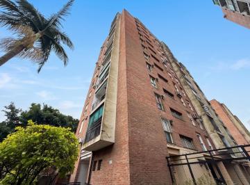 fachada_2.jpg · Venta Departamento 3 Amb con Balcon y Cochera