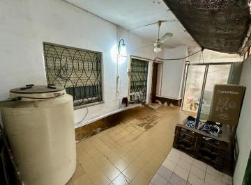 Casa · 118m² · 4 Ambientes · PH en Venta Moreno Centro