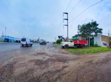 Depósito · 225m² · 3 Ambientes · Depósito en Venta Esquina Av Monteverde y Prieto