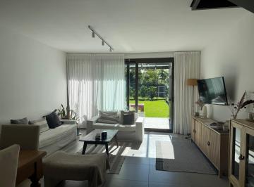 Departamento de 3 ambientes, Pilar · Townhouse en Barrio Oliden Joven