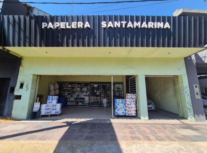 Local comercial · 140m² · 1 Ambiente