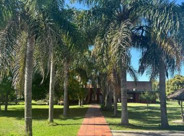 Quinta vacacional · 480m² · 6 Ambientes · Casa Quinta en Venta en Arana, La Plata, G. B. a. Zona Sur