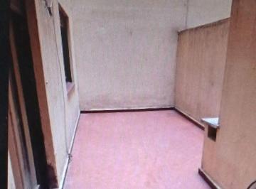 Departamento de 2 ambientes, Balvanera · 2 Ambientes con Gran Patio y Bajas Expensas!
