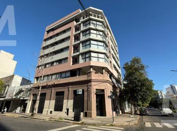 Departamento · 42m² · 2 Ambientes · 49 Nro. 451 Esq. 4 (3º A)
