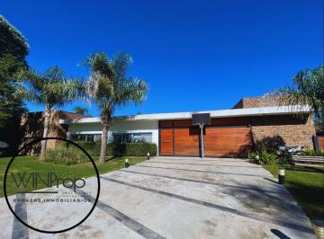 Casa · 2000m² · 3 Dormitorios · 2 Cocheras · Comarcas de Lujan Santa Irene 3 Dorm.