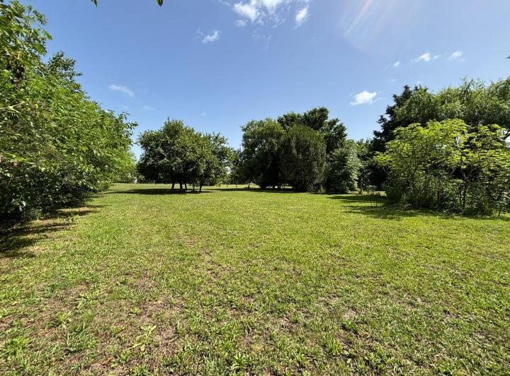 Terreno · 3024m²