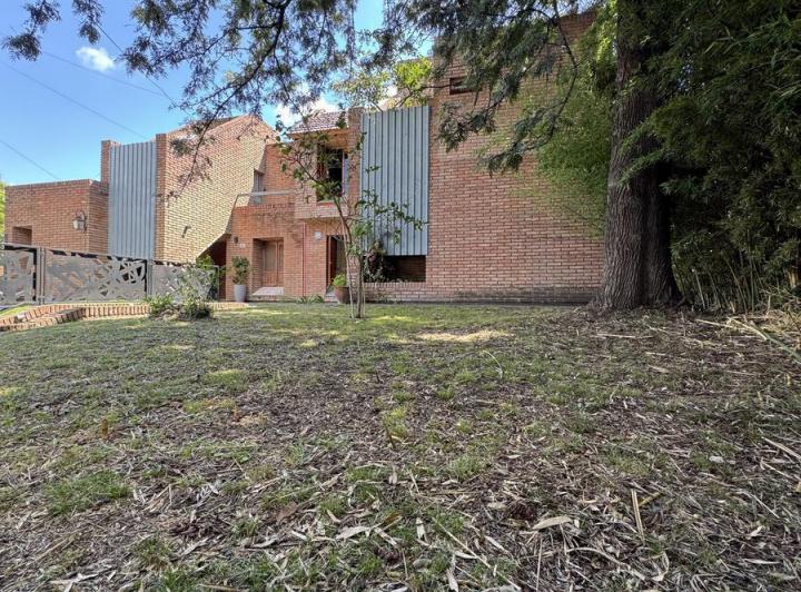 Casa · 134m² · 3 Dormitorios · 1 Cochera
