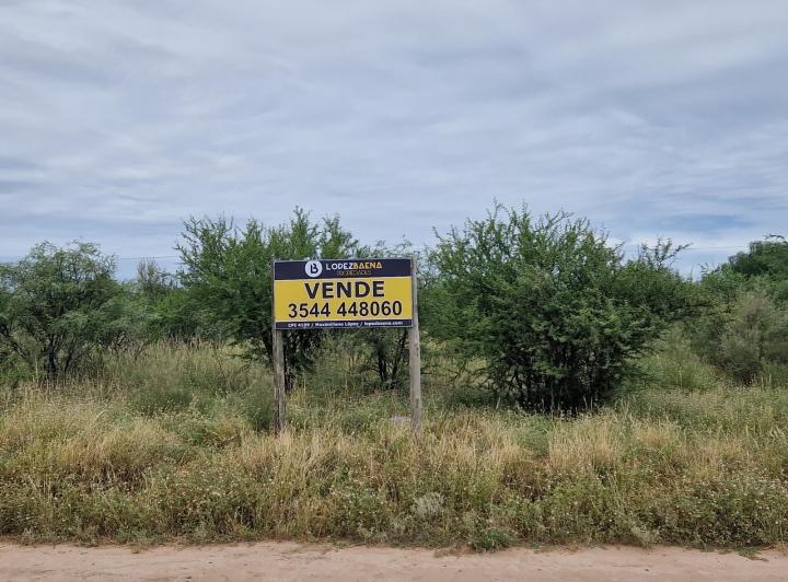 Terreno · 3800m²