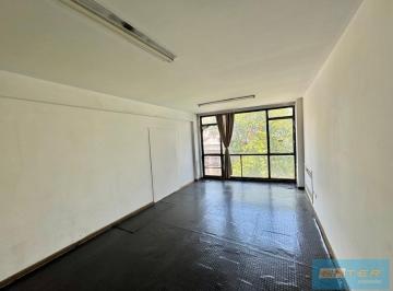 Oficina comercial · 24m² · 1 Ambiente · Oficina en Alquiler Ambiente Balvanera Luminosa