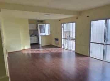 Casa de 4 ambientes, Villa Nueva · Casa Tipo Dúplex en Venta | Barrio Sol