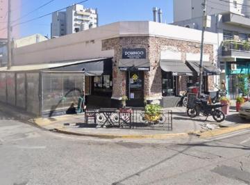 Local comercial · 224m² · Local Comecial en Alquiler en Remedios de Escalada Ideal Gastronomía