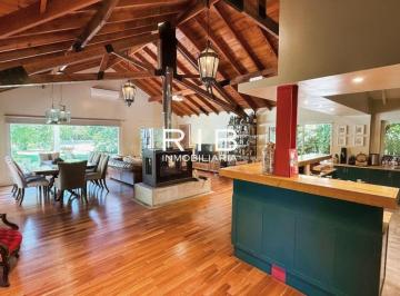 Casa de 5 ambientes, Pilar · Excelente Propiedad con 4 Dorm. Sobre 2000 m²