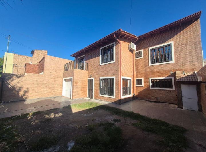 Departamento · 120m² · 5 Ambientes · 1 Cochera