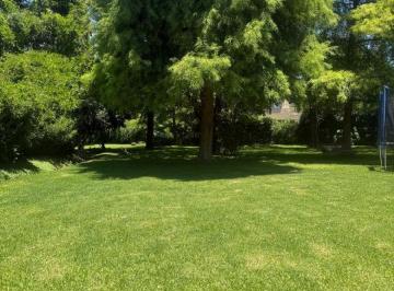 Terreno , Escobar · Venta de Lote de 1332 m Arbolado. Financiado