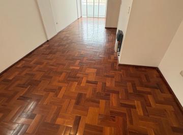 Departamento · 40m² · 2 Ambientes · Vendo Departamento de 1 Dormitorio Sobre Av Emilio Olmos Al 200 - Centro