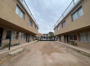Casa · 60m² · 3 Ambientes · 1 Cochera · Venta - Duplex 1dorm + Escritorio - Cuesta Colorada