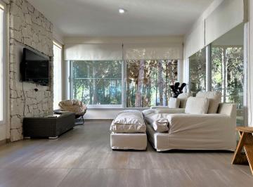 Casa de 5 ambientes, Costa Esmeralda · Casa 215 m². Venta Costa Esmeralda Sentí Que Estás en El Bosque