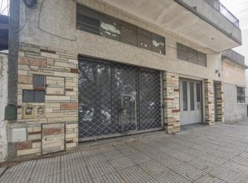 Local comercial · 40m² · Local en Alquiler en Devoto (Asunción y Av Lope de Vega)
