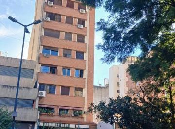 Departamento de 7 ambientes, Córdoba · Dpto Centrico Ultimo Piso Unico Dpto