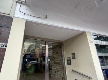 Departamento de 3 ambientes, Lanús · Apto Crédito: Dpto. 3 Ambientes en El Centro de Lanús
