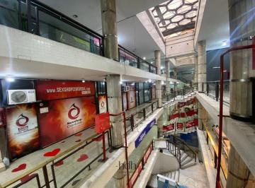 Local comercial · 1000m² · Galeria 32 Locales Comerciales en Venta en Centro de Córdoba con Renta del 15% Anual