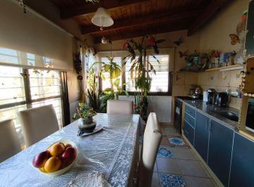 Departamento · 53m² · 2 Ambientes · 1 Cochera · Departamento - Berisso