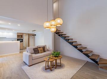 Casa · 111m² · 5 Ambientes · Venta - Casa de Pasillo de 3 Dorm. con Patio - Lourdes, Rosario.