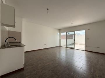 Departamento · 30m² · 1 Ambiente · Venta - Monoambiente con Patio y Cochera - España y Hospitales, Rosario.