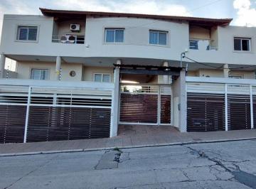 Departamento de 3 ambientes, Villa Carlos Paz · Departamento 2 Dorm. Amoblado, Cochera, Pileta, Centro