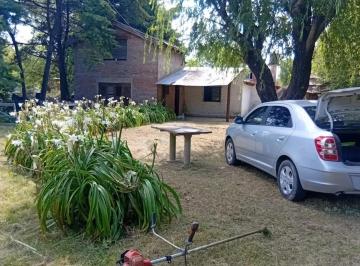 Casa · 150m² · 4 Ambientes · Casa en Venta - 3 Dorm. 2 Baños - Pilar