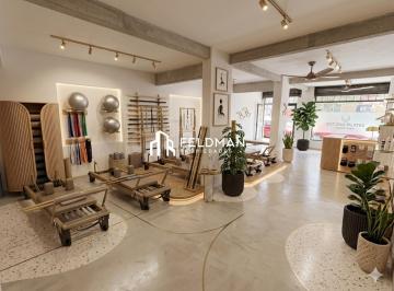 Local comercial · 220m² · 1 Ambiente · Alquiler Local a La Calle en 2 Plantas Amplias