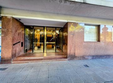 Departamento de 3 ambientes, Palermo · En Venta 3 Ambientes en Las Cañitas | Piso Alto | Muy Luminoso | Balcón y Baulera