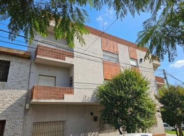 tres-de-febrero-villa-bosch-alquiler-departamento-3-ambientes · Departamento de 3 Ambientes en Villa Bosch!