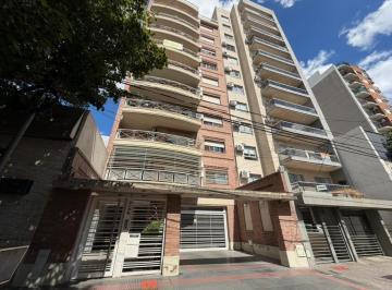 Departamento · 96m² · 4 Ambientes · 1 Cochera · Departamento de 4 Ambientes de Categoria con Cochera en Venta - San Martin Centro