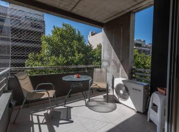 Departamento · 70m² · 3 Ambientes · Excelente Departamento de 3 Ambientes con Cochera – Caballito