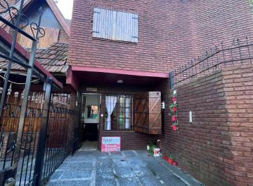 PH de 4 ambientes, San Bernardo · Triplex Al Frente con Espacio Vehicular!