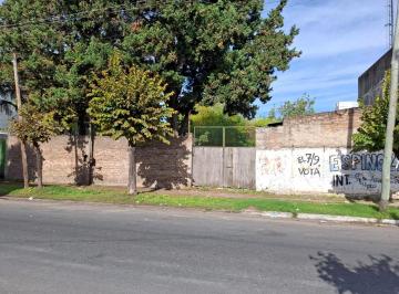 Terreno · 1059m² · Venta Unico Lote con Salida a Dos Calles Exc Ubicacion