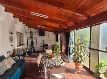 Casa de 6 ambientes, Córdoba · Oportunidad! Venta Casa 2 D + Departamento 3 D - Bº El Trébol