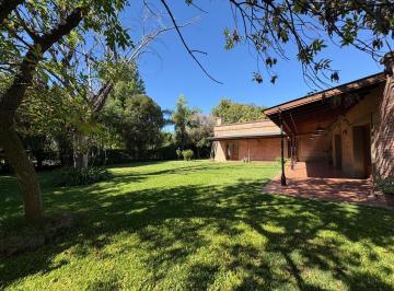 Casa · 169m² · 5 Ambientes · 1 Cochera · Casa en Venta en Santa Barbara, Tigre, G. B. a. Zona Norte