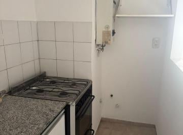 Departamento de 1 ambiente, Córdoba · Nba. Cba - Ituzaingo 639 - Depto 1 Dorm C / Balcón.