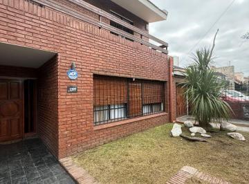 Casa de 10 ambientes, Córdoba · Casa en Venta C/ Cochera en Cerro de Las Rosas