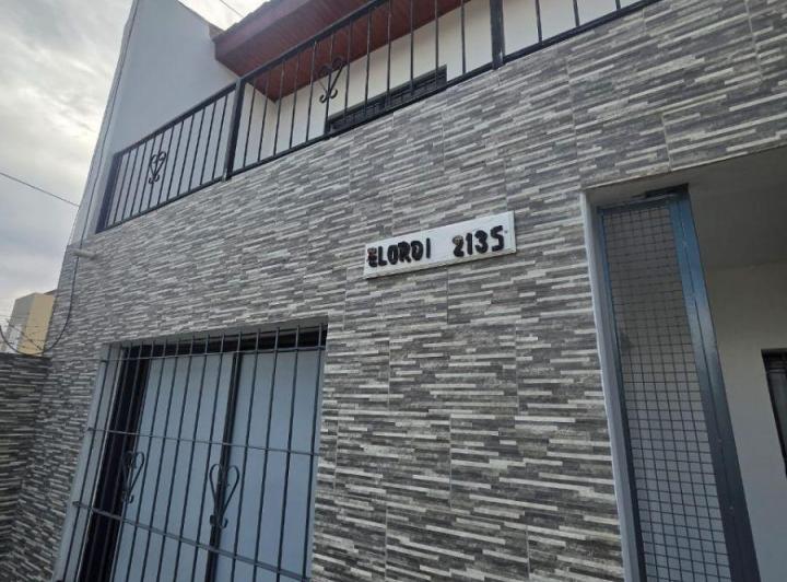 Casa · 200m² · 6 Ambientes