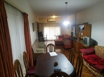 Departamento · 80m² · 3 Ambientes · Semipiso 3 Amb con Dependencia C/fte Balcón